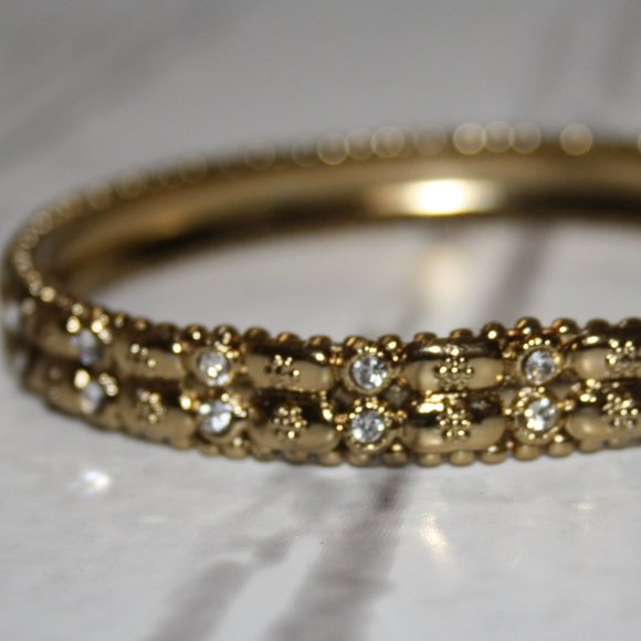Beautiful gold and cz bangle bracelet 7" - Picture 1 of 4